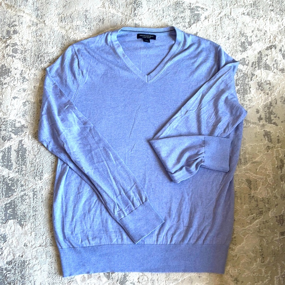 Banana Republic blue men’s sweater, luxury blend size Large